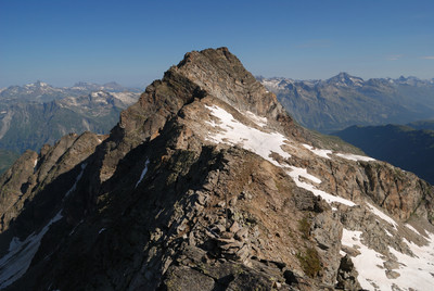 Il Pizzo Fedoz 3190m visto dal Pizzo del Muretto 3104m Il Pizzo Fedoz 3190m visto dal Pizzo del Muretto 3104m