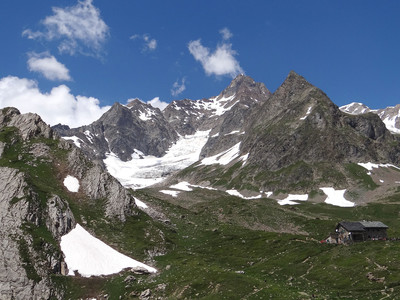 Aiguille des Glaciers - Glacier d'Estelette - Refuge Elisabetta