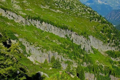 Refuge des Grands vu depuis les Petoudes. Refuge des Grands vu depuis les Petoudes.