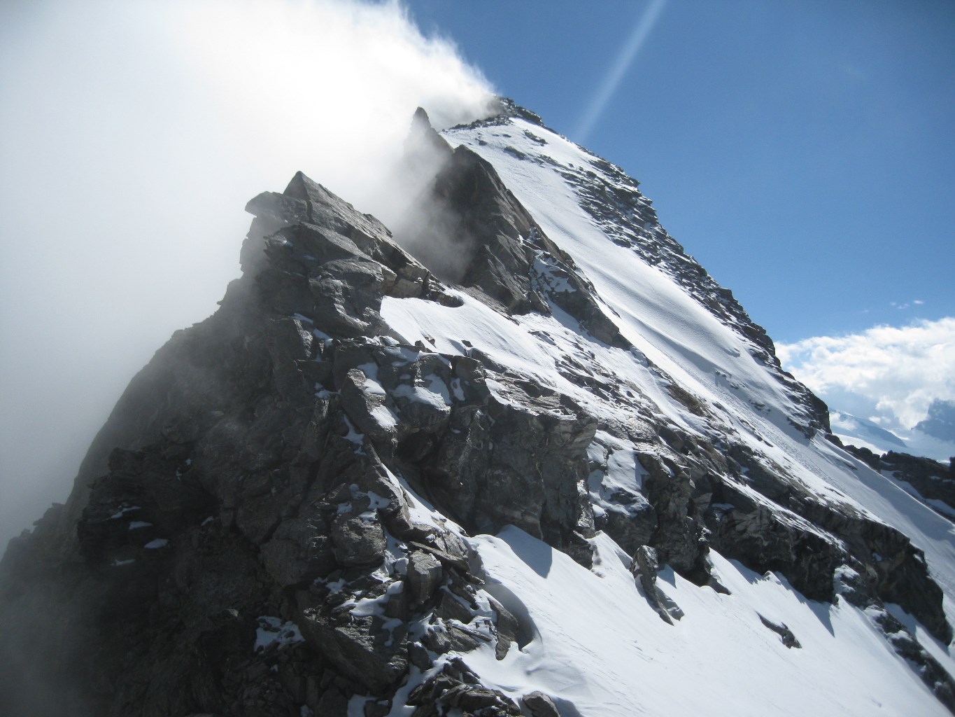 Sonnighorn (Pizzo Bottarello): Traversata dalla valle di Saas: salita ...