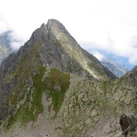 Dent d'Emaney, dans l'axe de l'arête SW