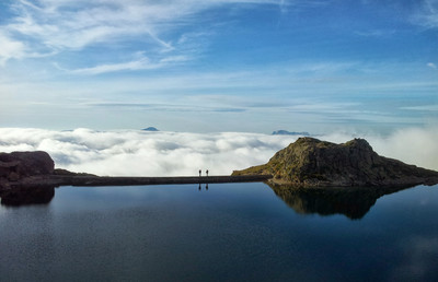 Lac du crozet et mer de nuages Lac du crozet et mer de nuages