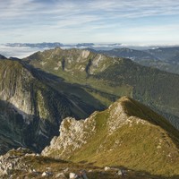 La partie terminale de l'arête NW du Pécloz
