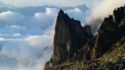 Petit clocher du Portalet Petit clocher du Portalet