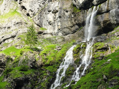 cascade dans le vallon de la sales cascade dans le vallon de la sales