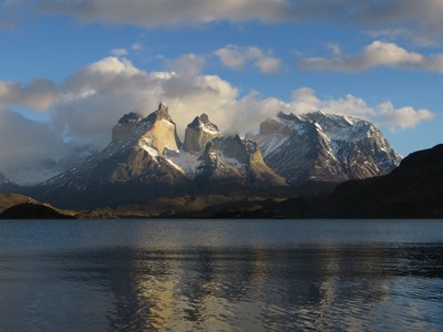 lever du soleil sur Los Cuernos lever du soleil sur Los Cuernos
