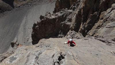 Clara dans L6 en 6b+ "superbe dalle un poil engag" selon mussatto ! Clara dans L6 en 6b+ "superbe dalle un poil engag" selon mussatto !