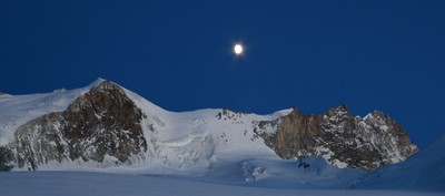Bishorn et Weisshorn de nuit Bishorn et Weisshorn de nuit