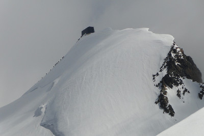 Punta Gnifetti et refuge Margherita