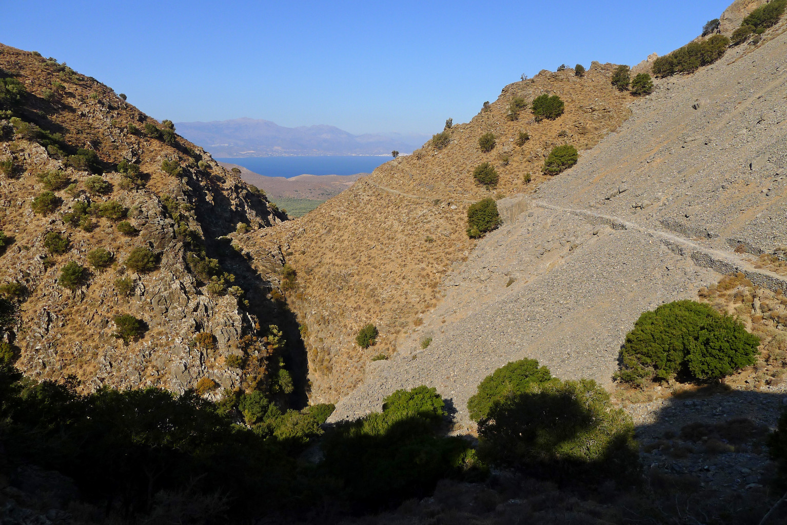 Traversée E Crète Kavousi d'Avgho Melises Lastros