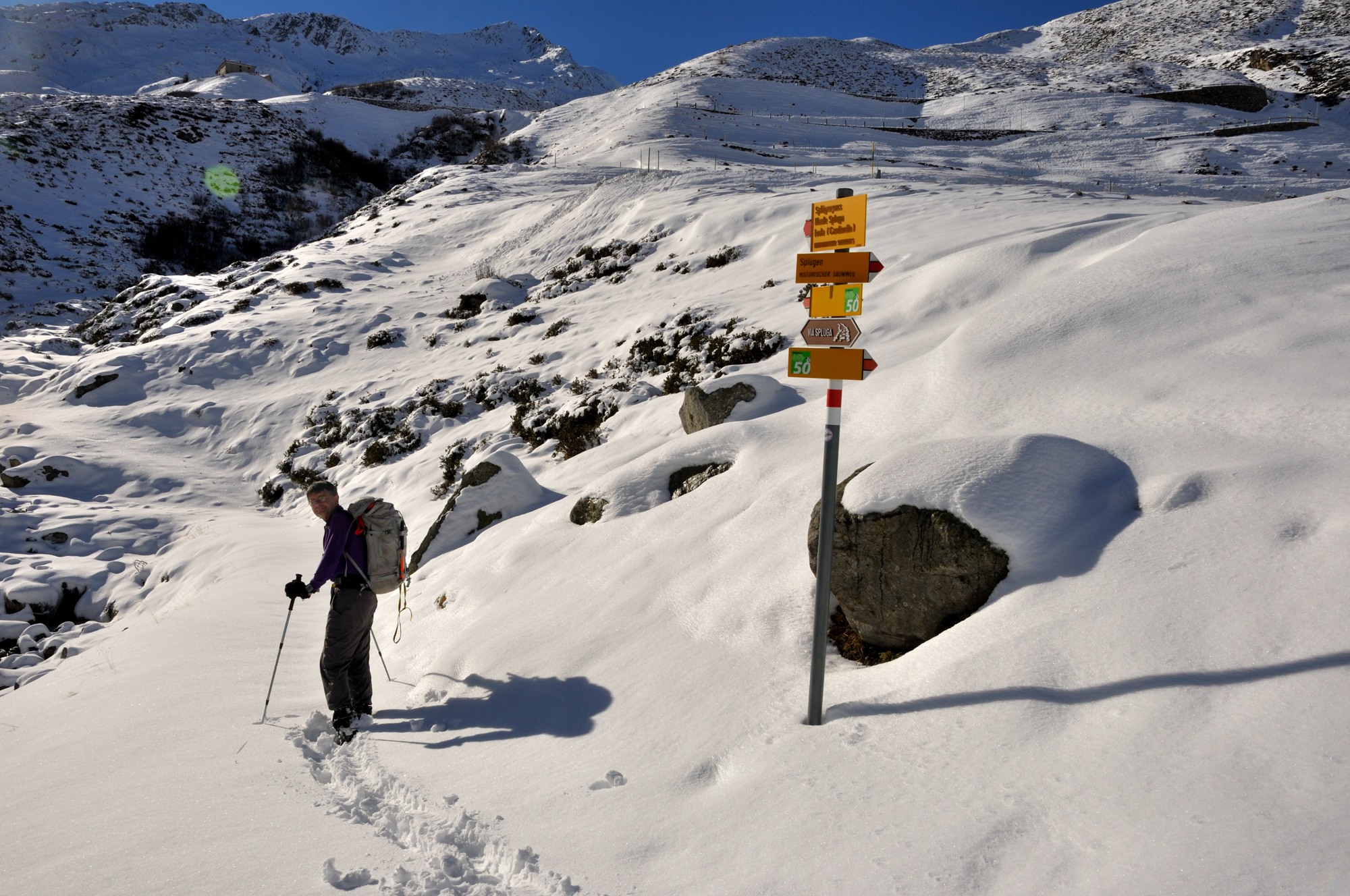 Splügenpass / Passo dello Spluga Via Spluga, de Thusis à Chiavenna Splügenpass / Passo dello Spluga Via Spluga, de Thusis à Chiavenna