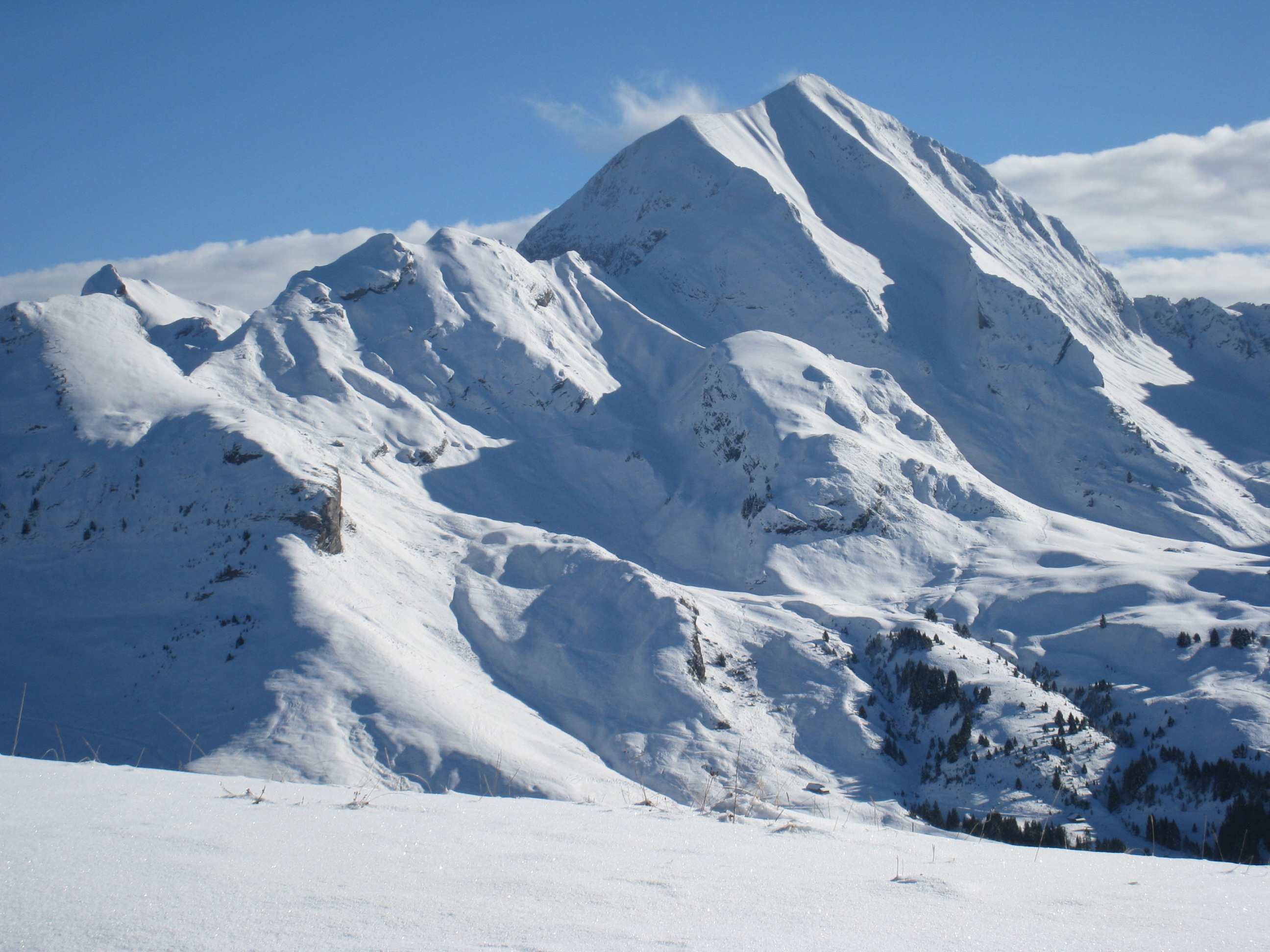 Montagne de Sulens : Versant W depuis le Col du Marais - Camptocamp.org