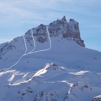 gauche: depuis la station; milieu: avant le mur de 3m; droite: couloir le plus haut