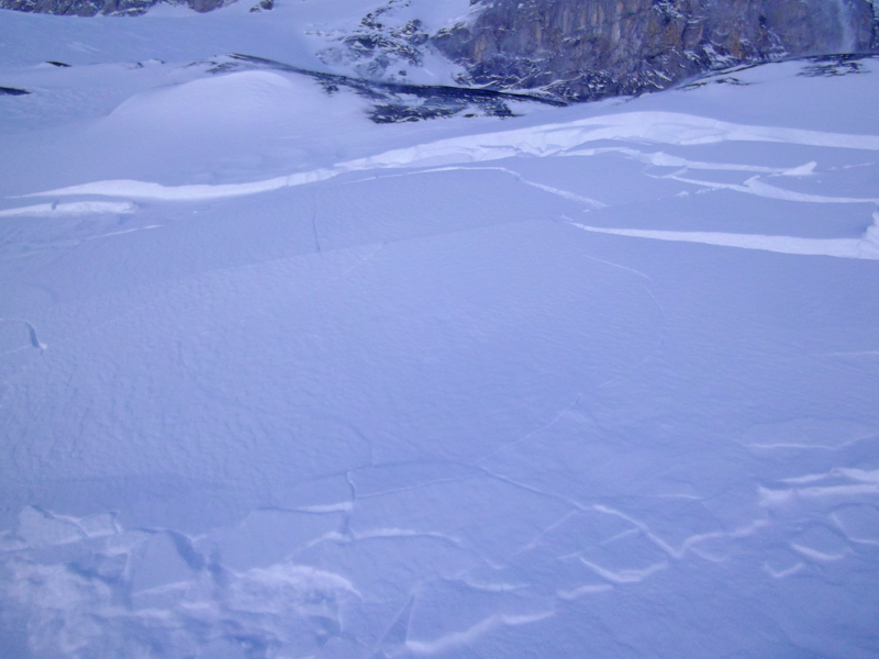 La plaque à vent vers 2300m Face Ouest