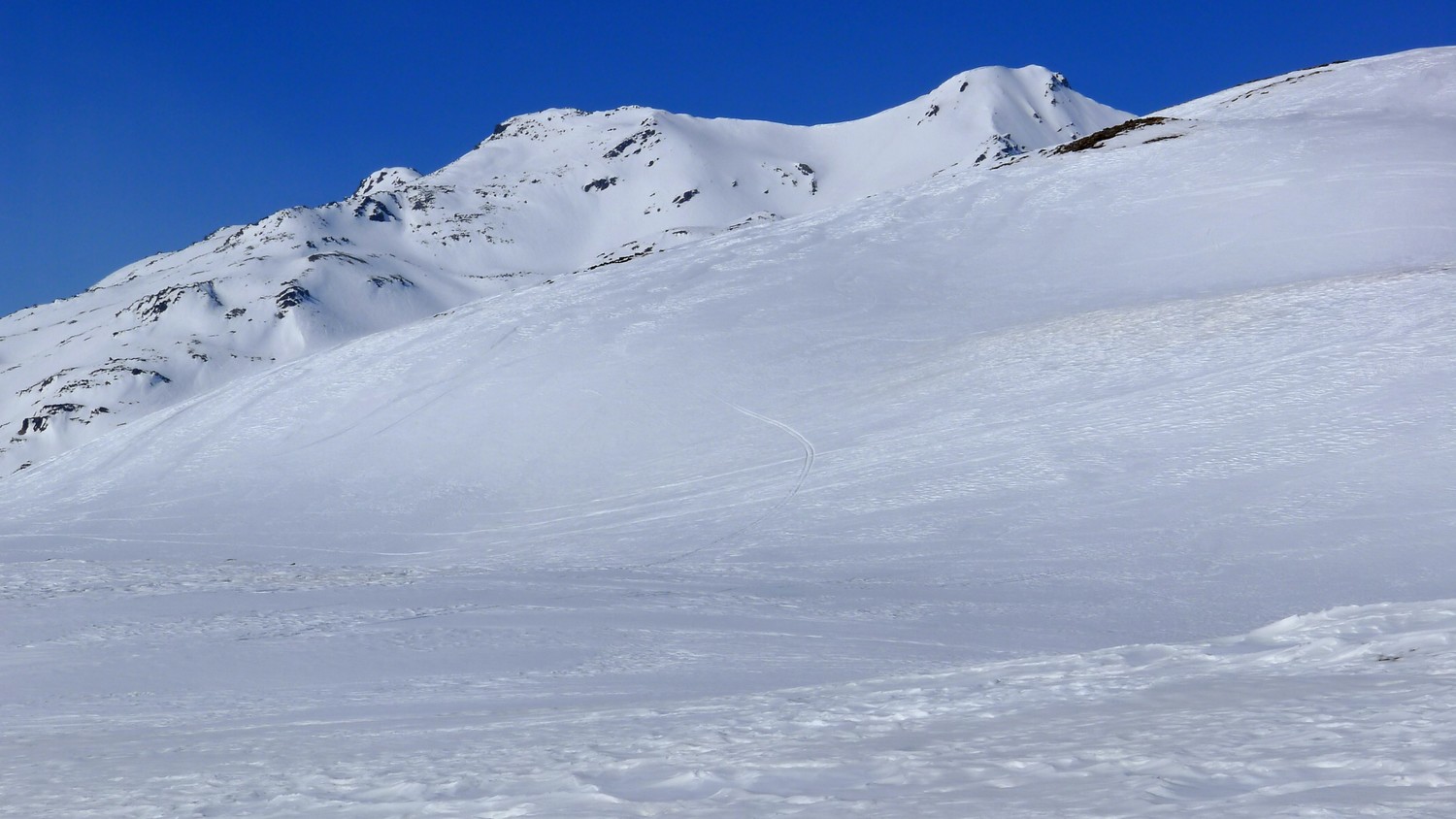 désert blanc, montée au pic du lac ... blanc