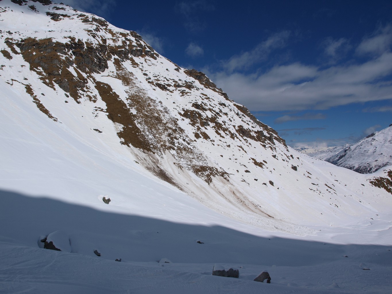 Avalanche dans la combe (photo à la descente)