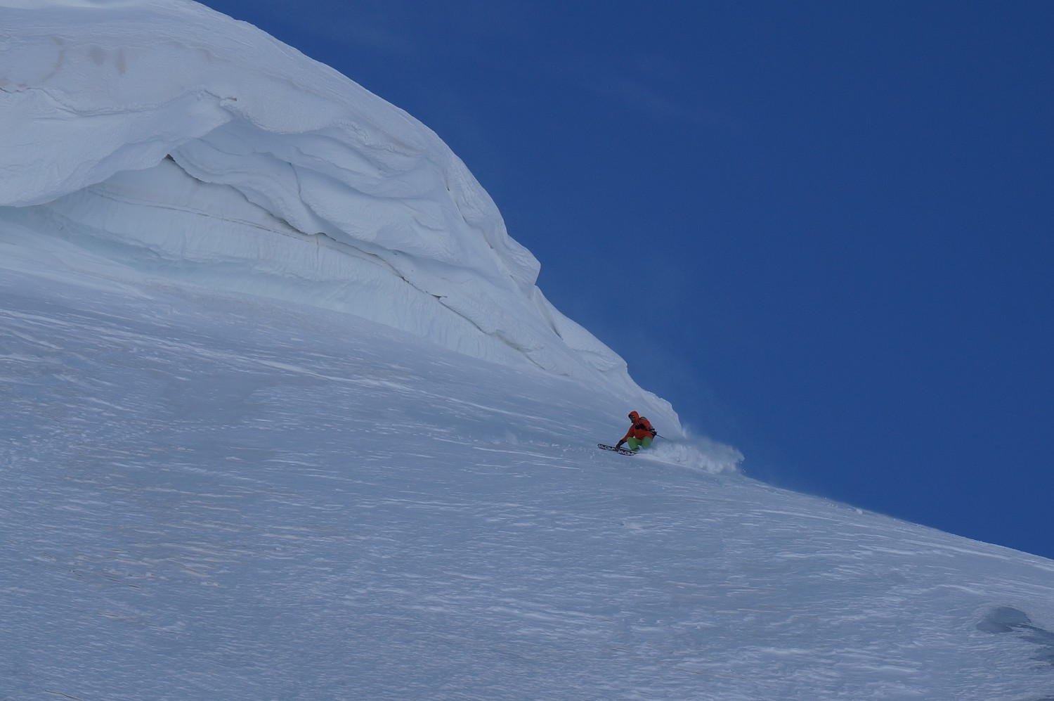 Patrick fait voler cette belle neige!!!