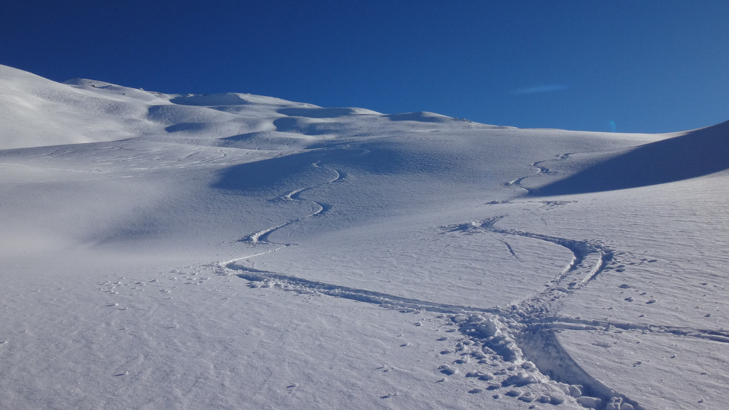 neve invernale nelle conche a NE