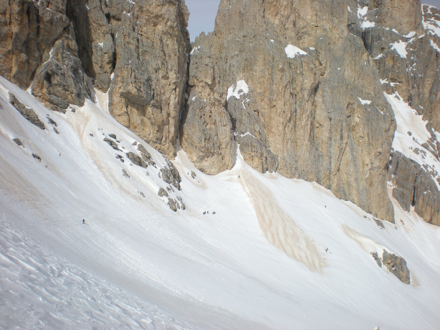 Traverso in Val Grande dal P.delle Farangole al Gh. delle Zirocole durante la salita al Bureloni.Traversata P.Valles-Val Venegia.
