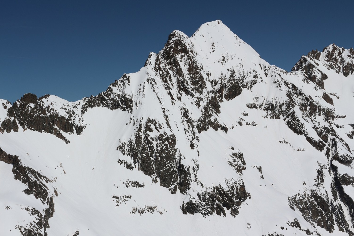 La Cime de Clot Châtel, vue du Pic E du Vaccivier