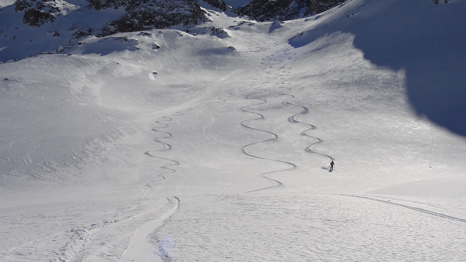 Belle poudre dans le bas de la 1ère descente
