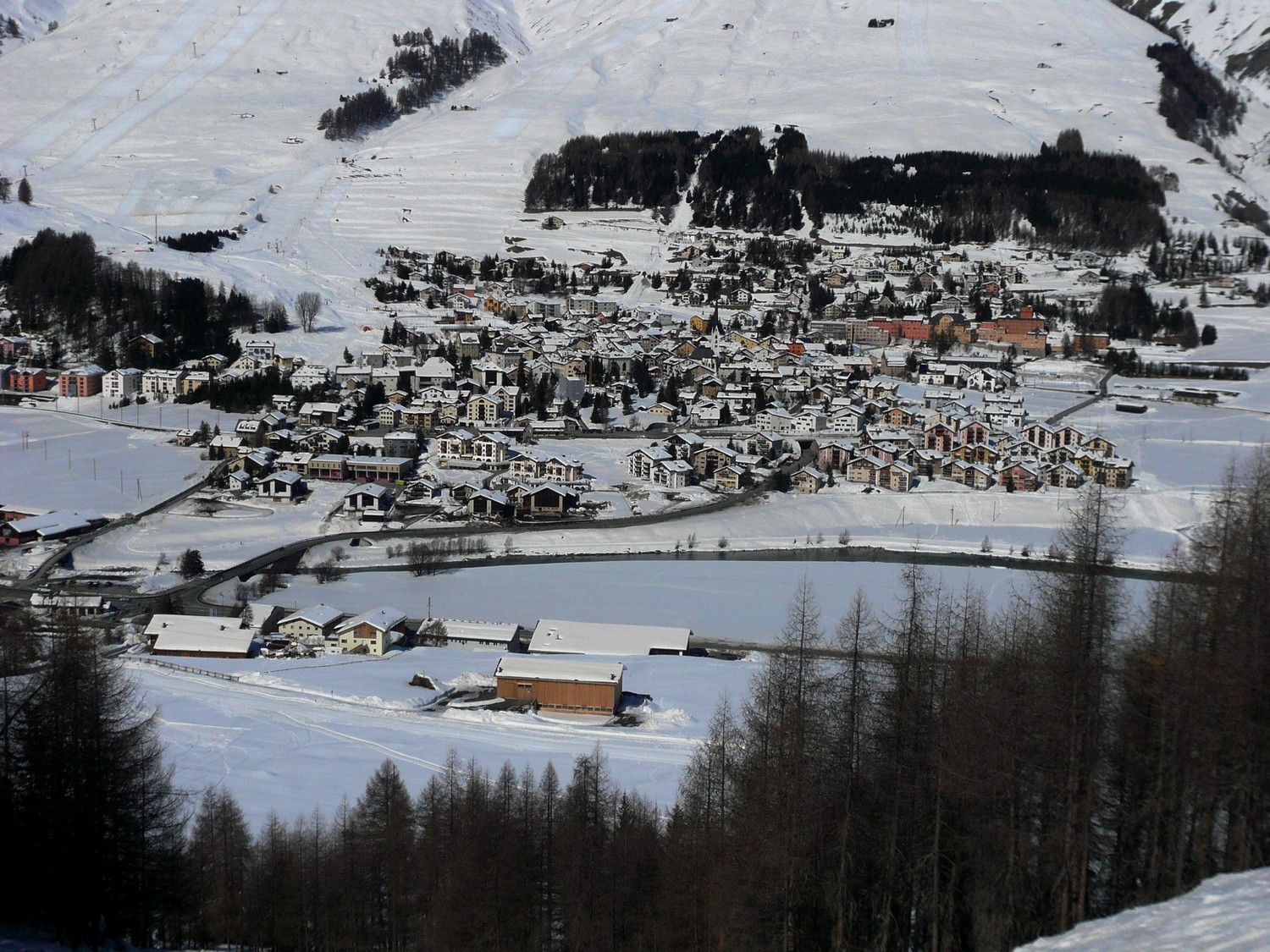 Le village médiéval de Zuoz, le plus beau de Haute-Engadine