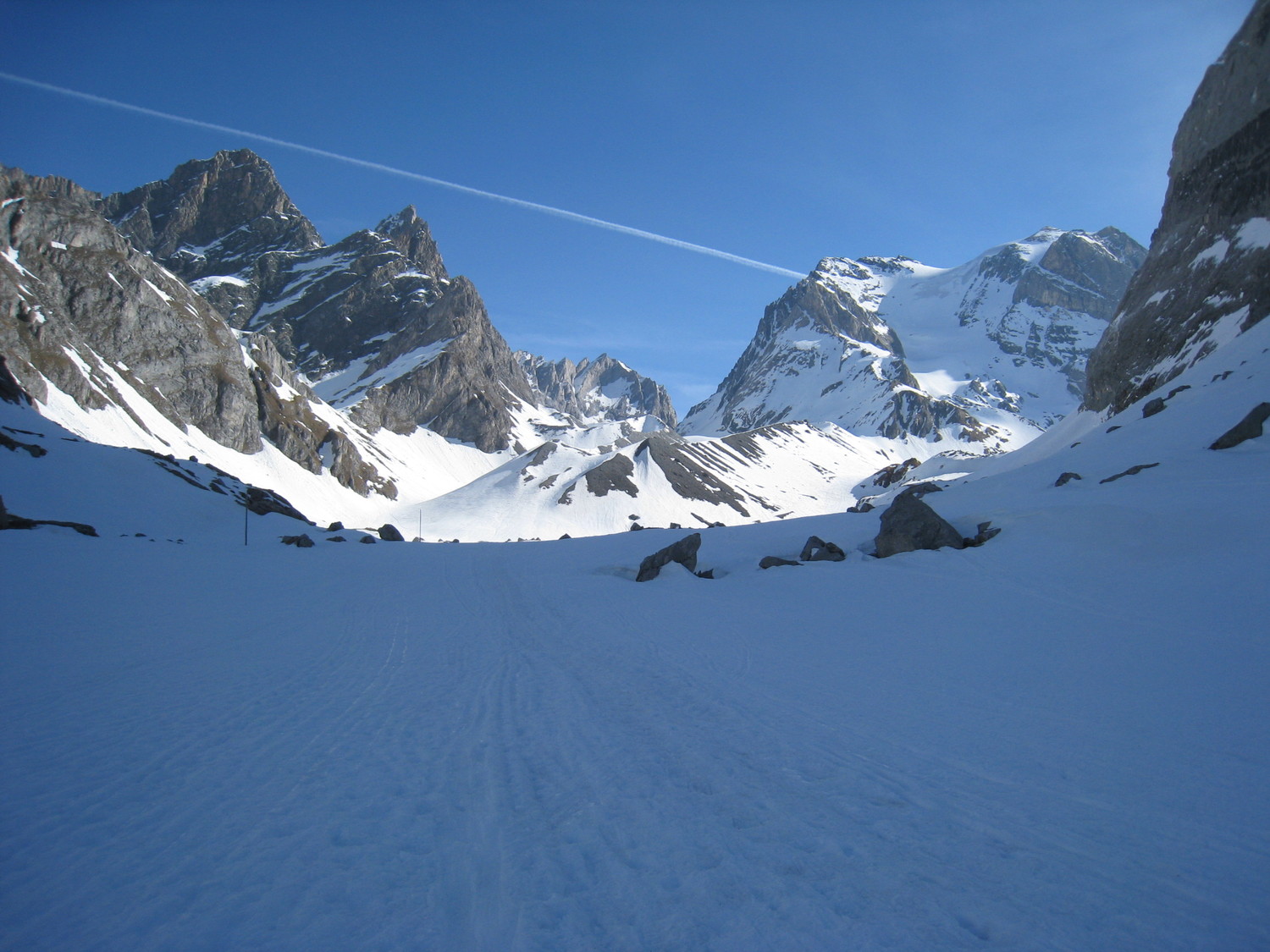 vue vers notre objectif - le col de la Gde Casse