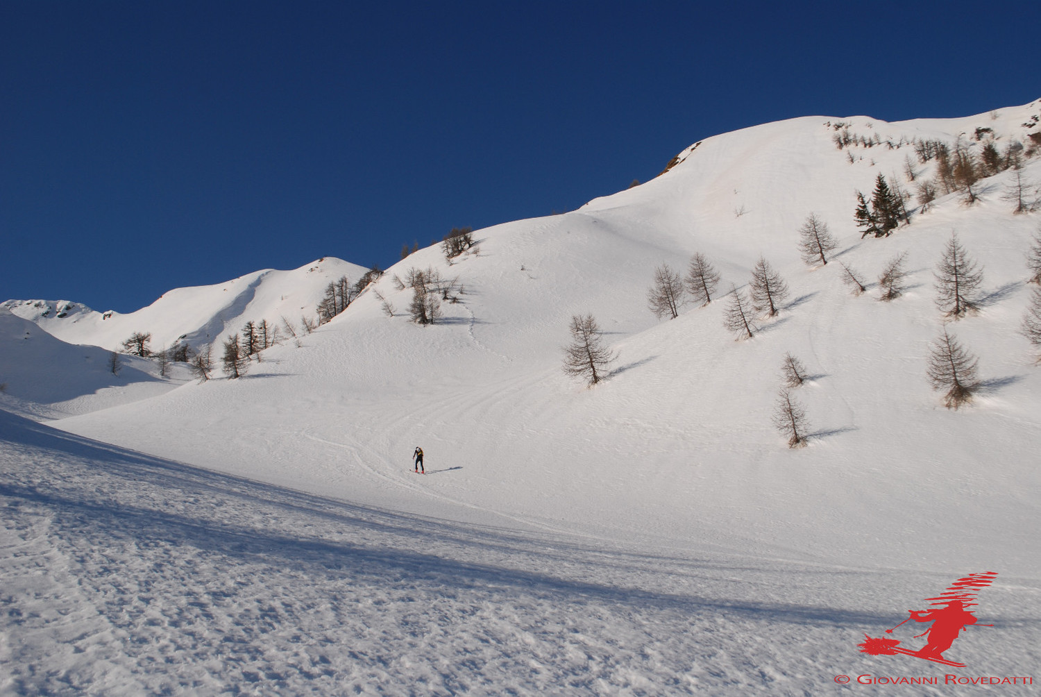 Nella conca sottostante l'ultimo pendio al Pizzo dei Galli 2217m