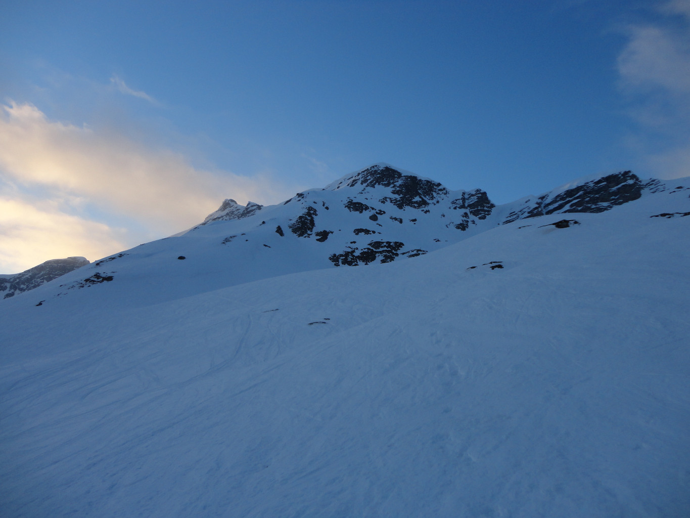 Pte des Semeleys du col Pt 2074