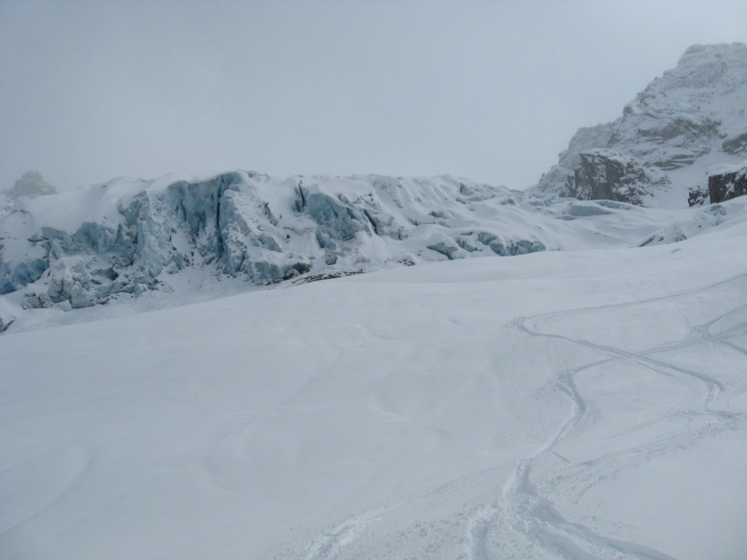 Front de sérac du glacier du Trient