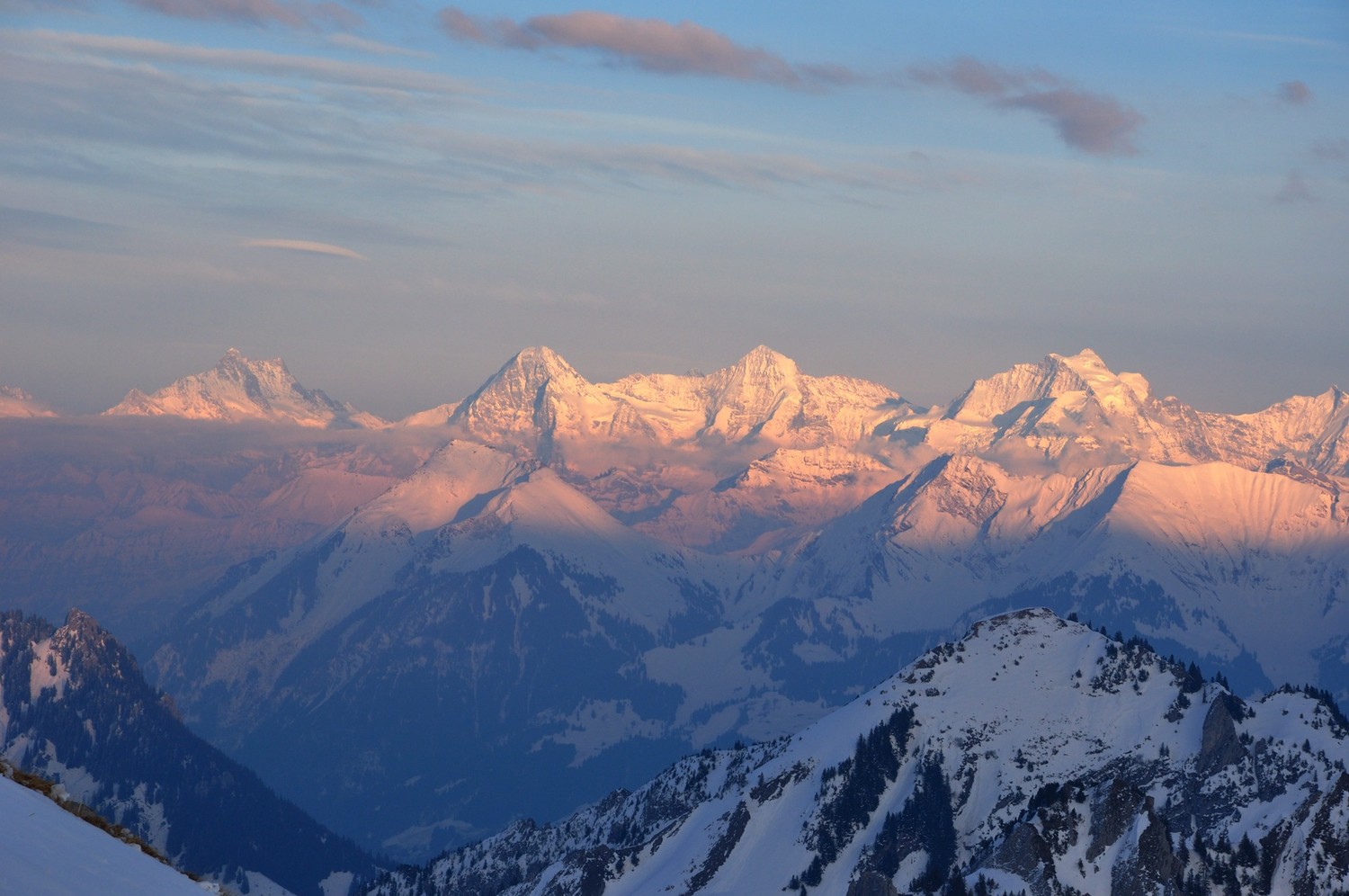 Schreckhorn - Lauteraarhorn - Eiger - Mönch - Jungfrau