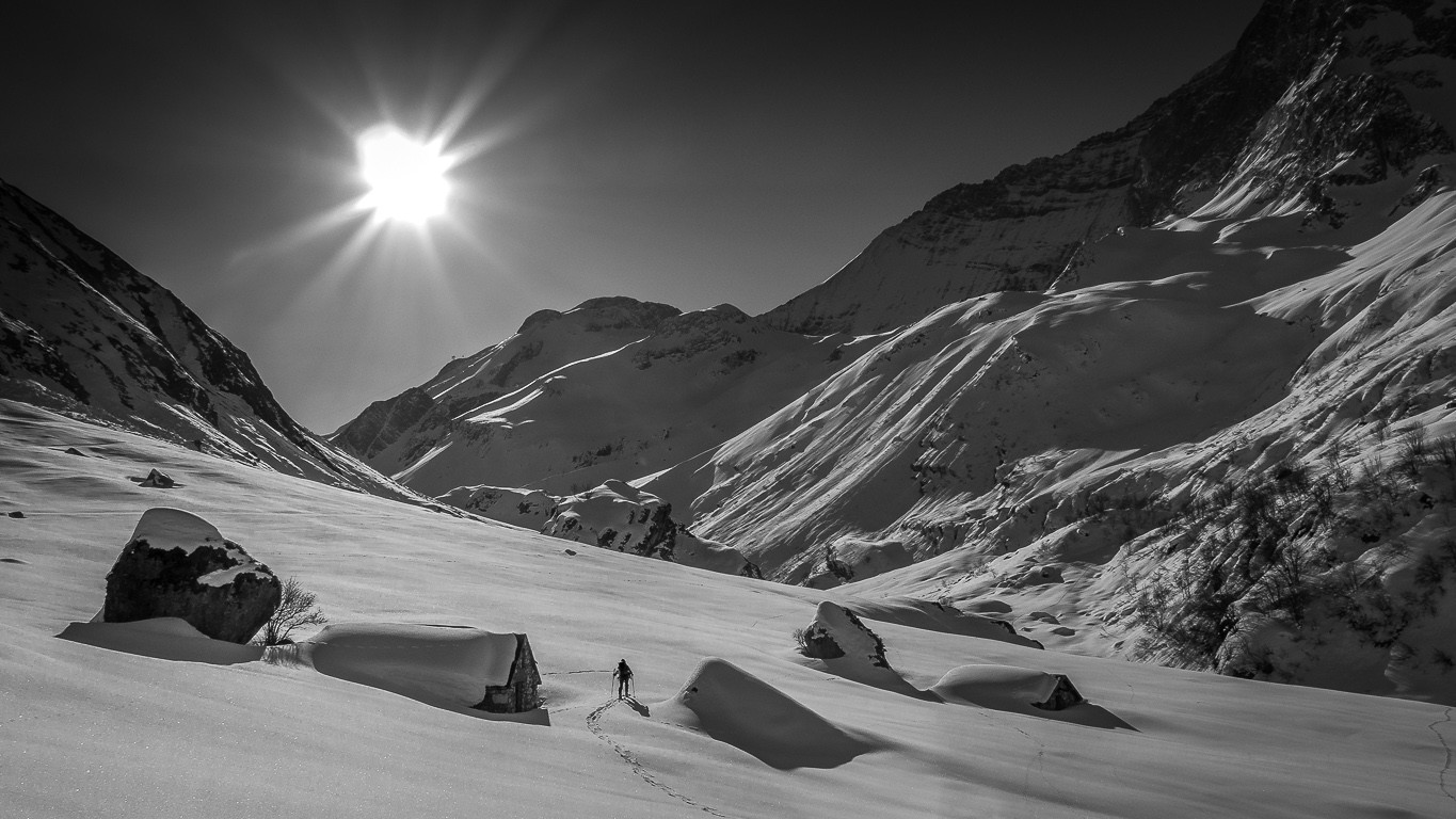 Tougne/Le Grand Chalet, La grande Motte. Tout est grand.