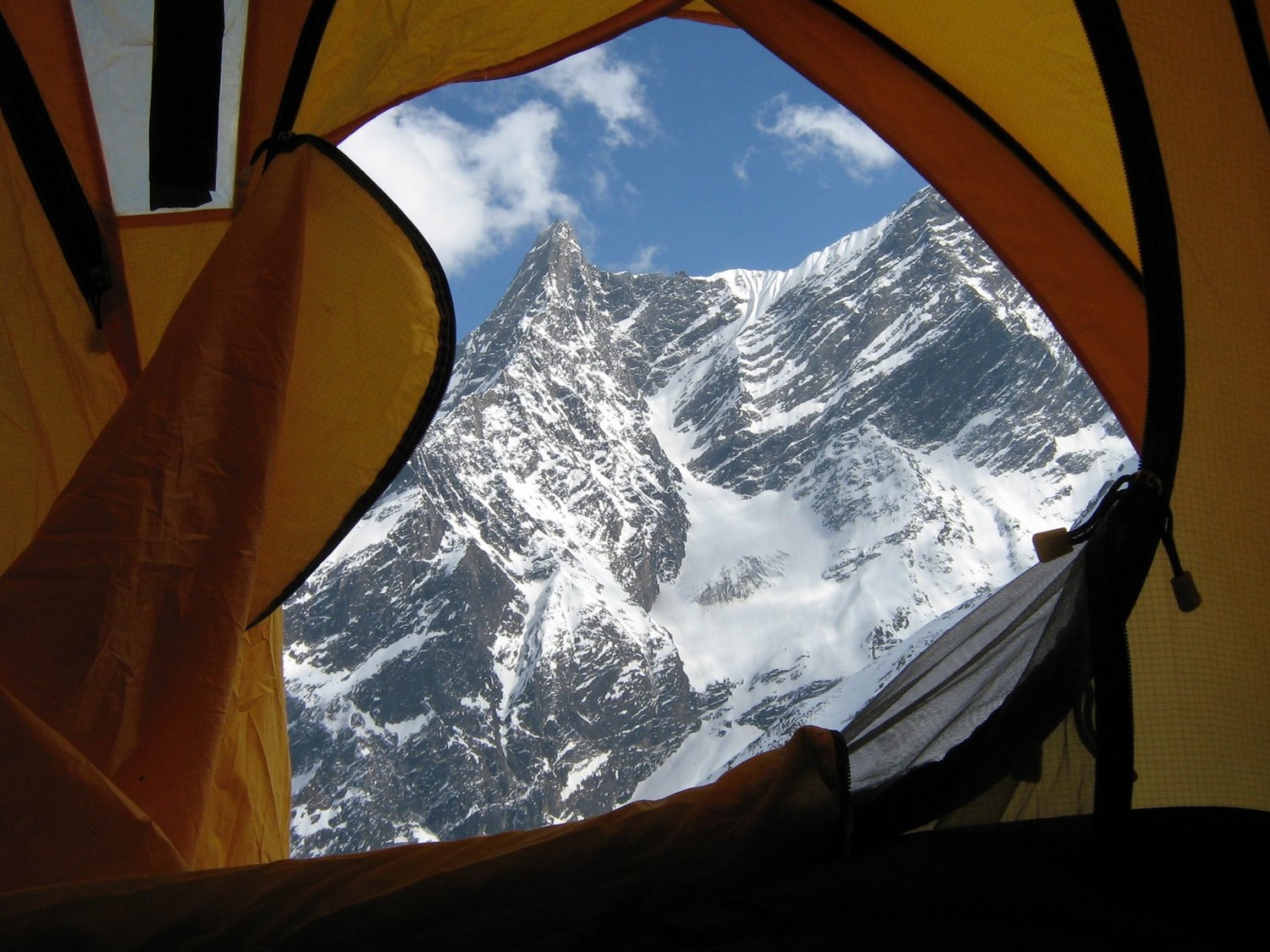 chambre avec vue sur la montagne ....2007 tour Manaslu