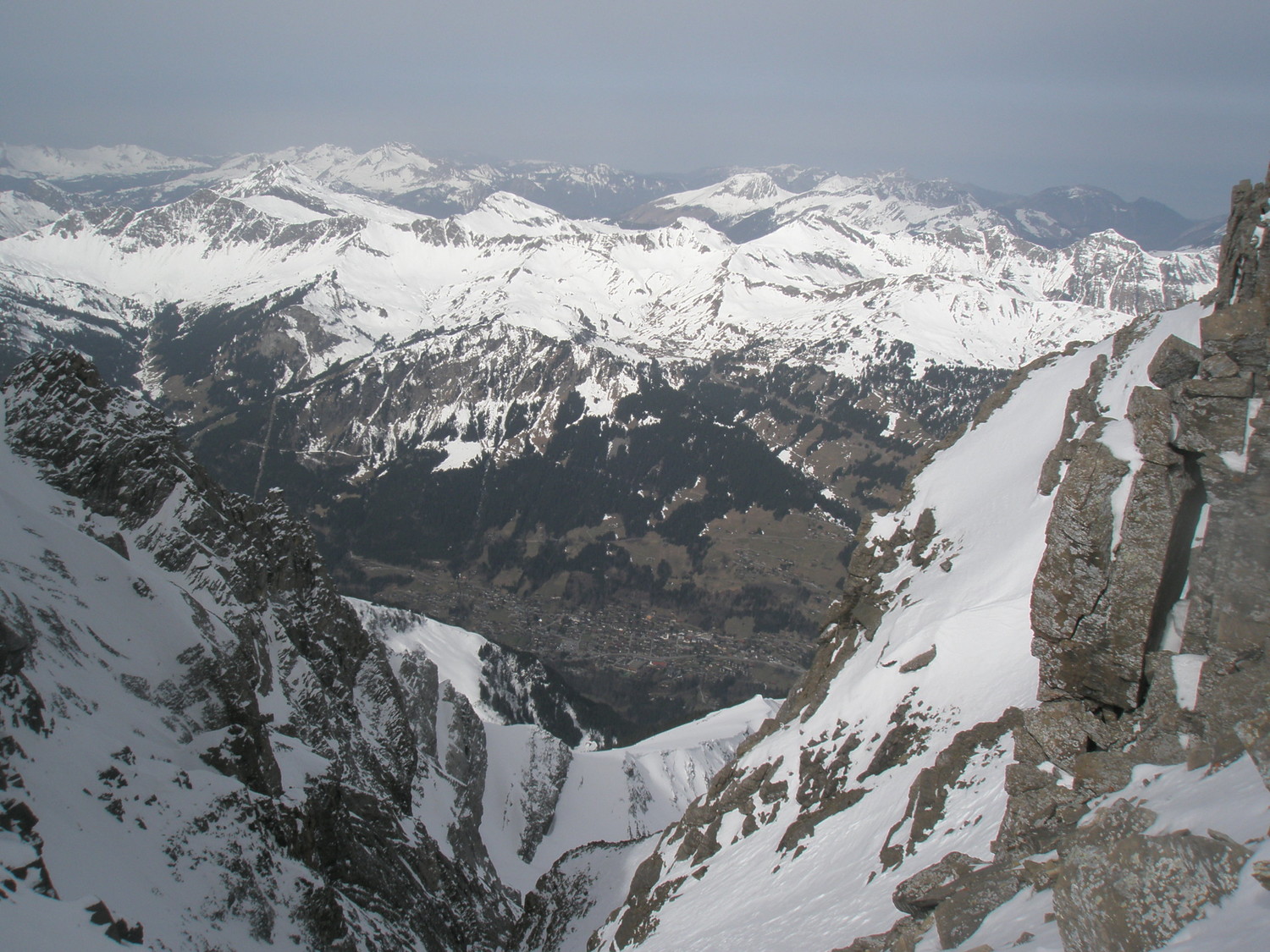 Vue sur Champéry et le Chablais