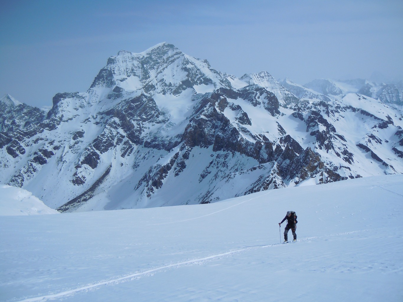 toujours sous l’œil du Grand Combin