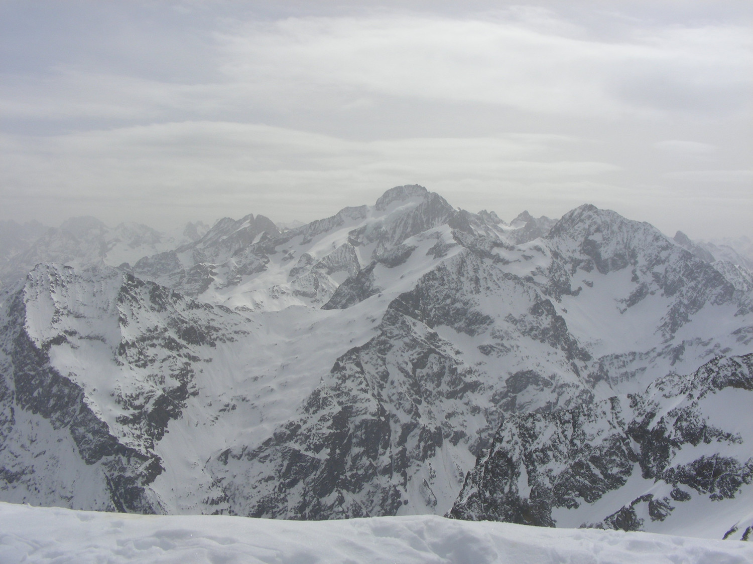 Vue vers la Muzelle depuis le Rochail
