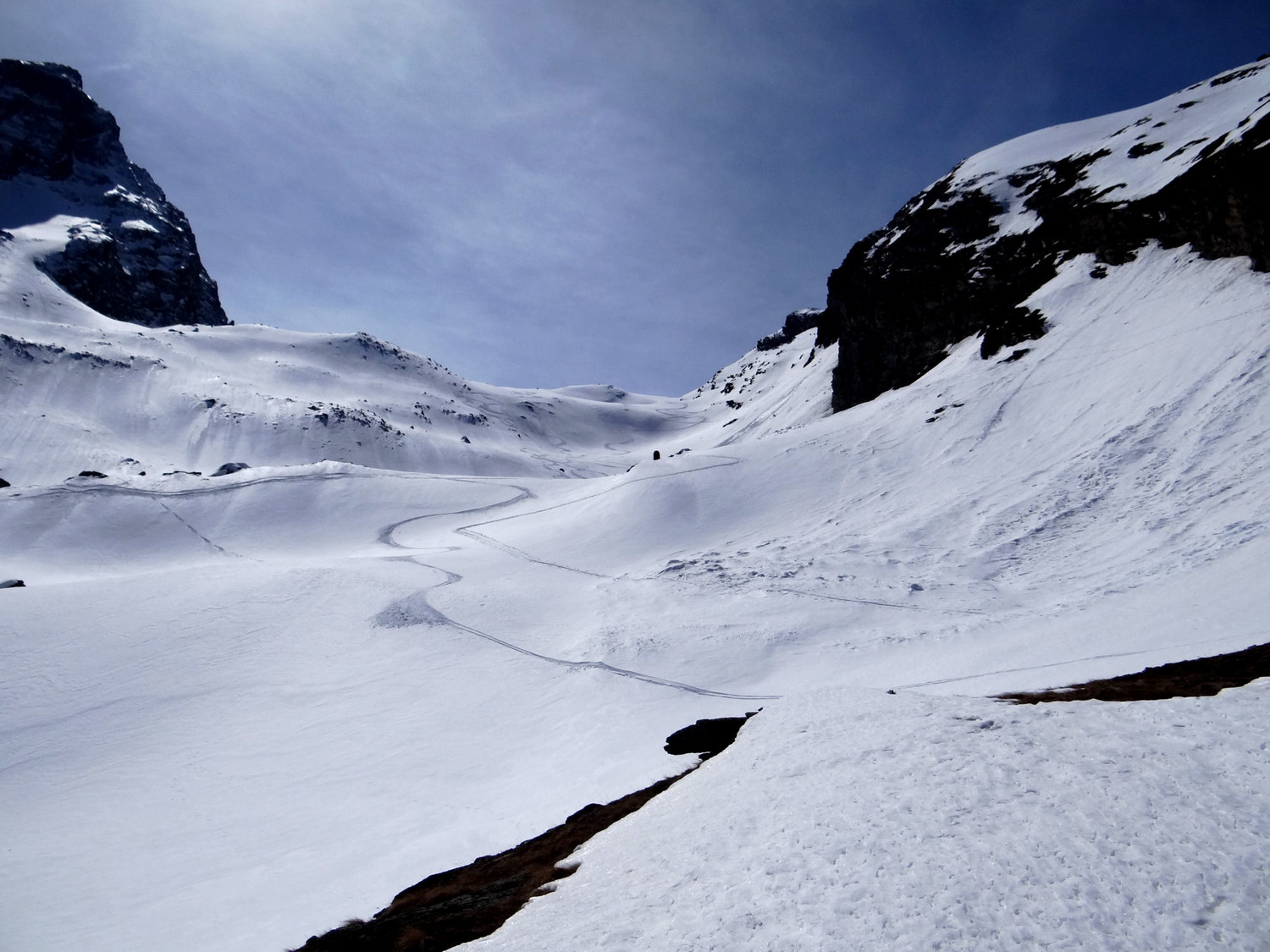 Pas vraiment embêté par le monde ma trace de montée et ma trace de descente