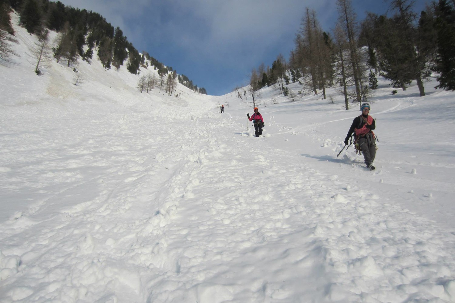 Descente par le petit couloir de Juisse