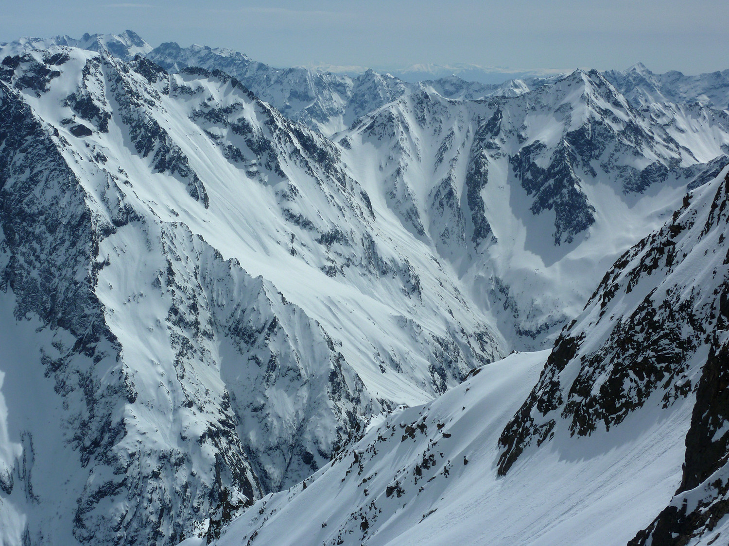 Crête des Echarennes et Tête du Clotonnet