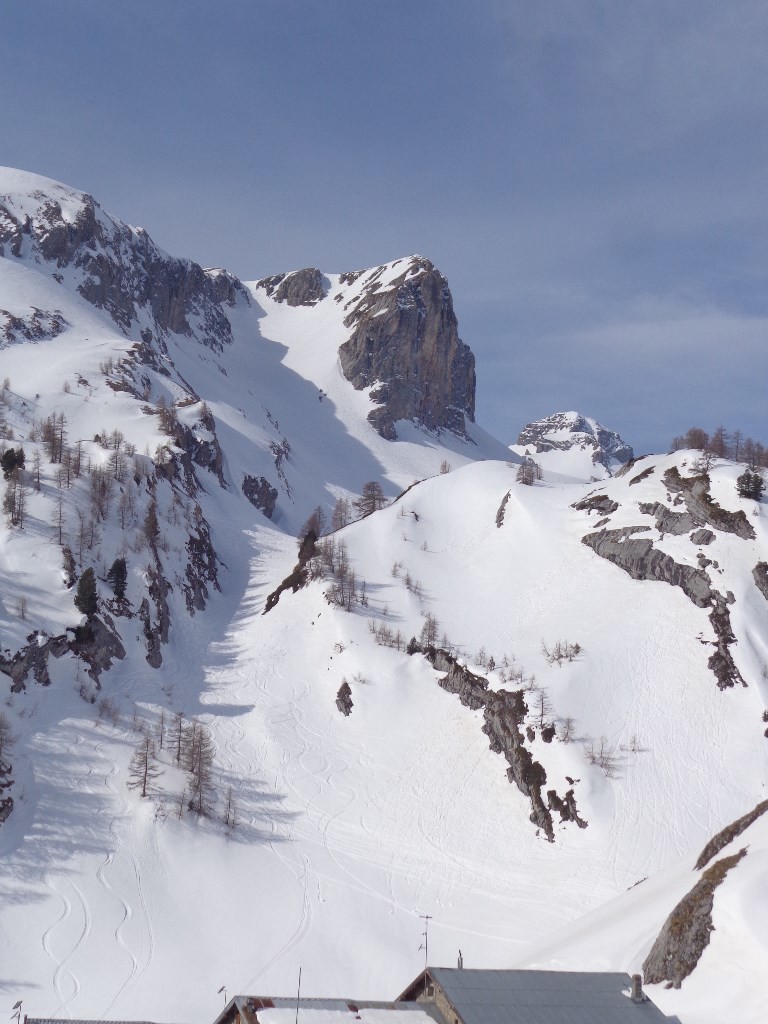 Le Grand Château et sa combe NE