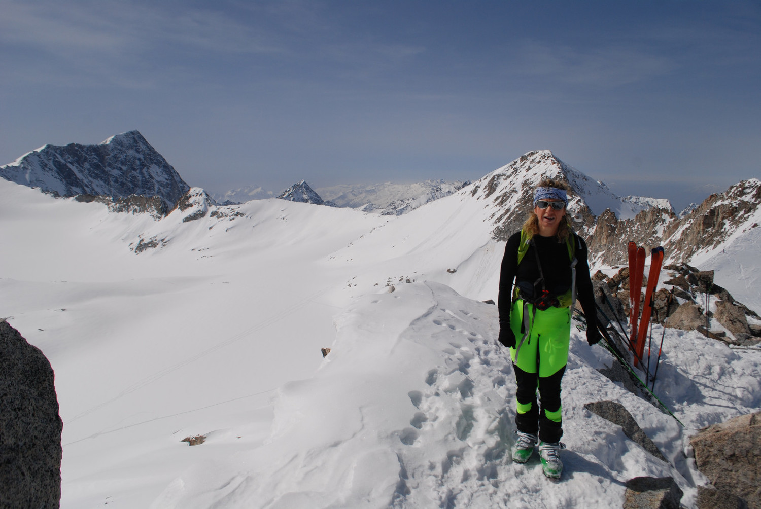 Vittoria al colle presso il Monte Venezia, con vista sull'Adamello 3539m