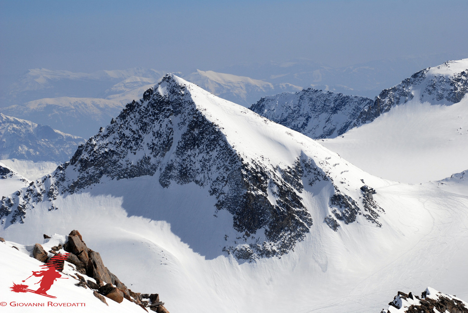 La Lobbia Alta 3196m dal Monte Venezia 3290m con il teleobiettivo