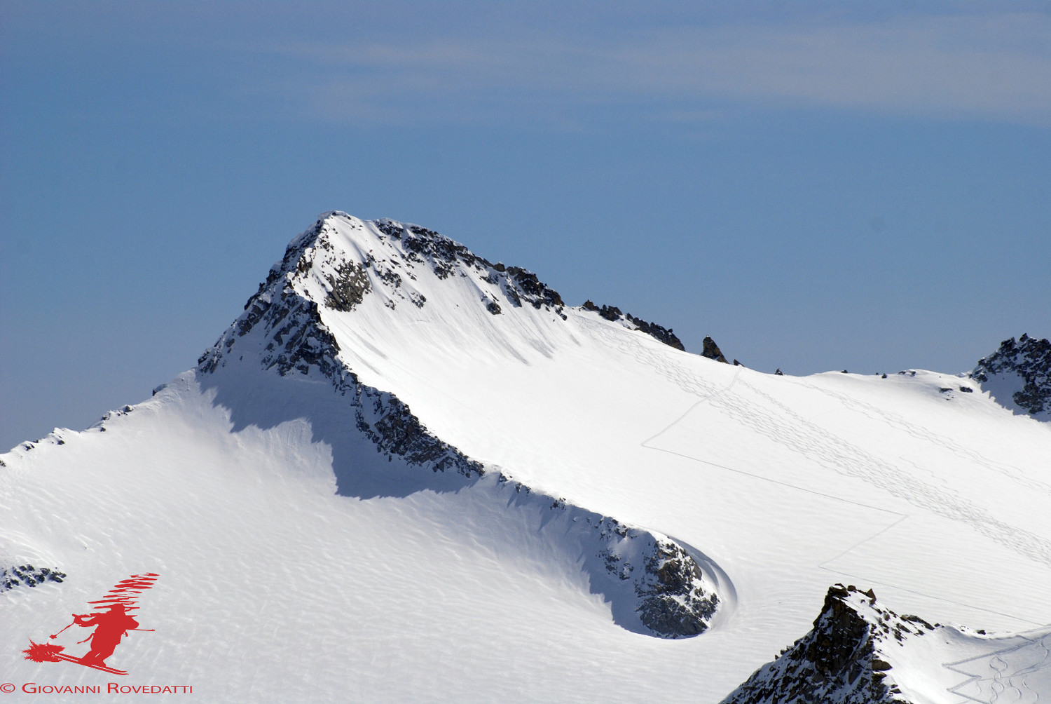 Il Crozzon di Lares 3354m ripreso con il teleobiettivo dal Monte Venezia 3290m