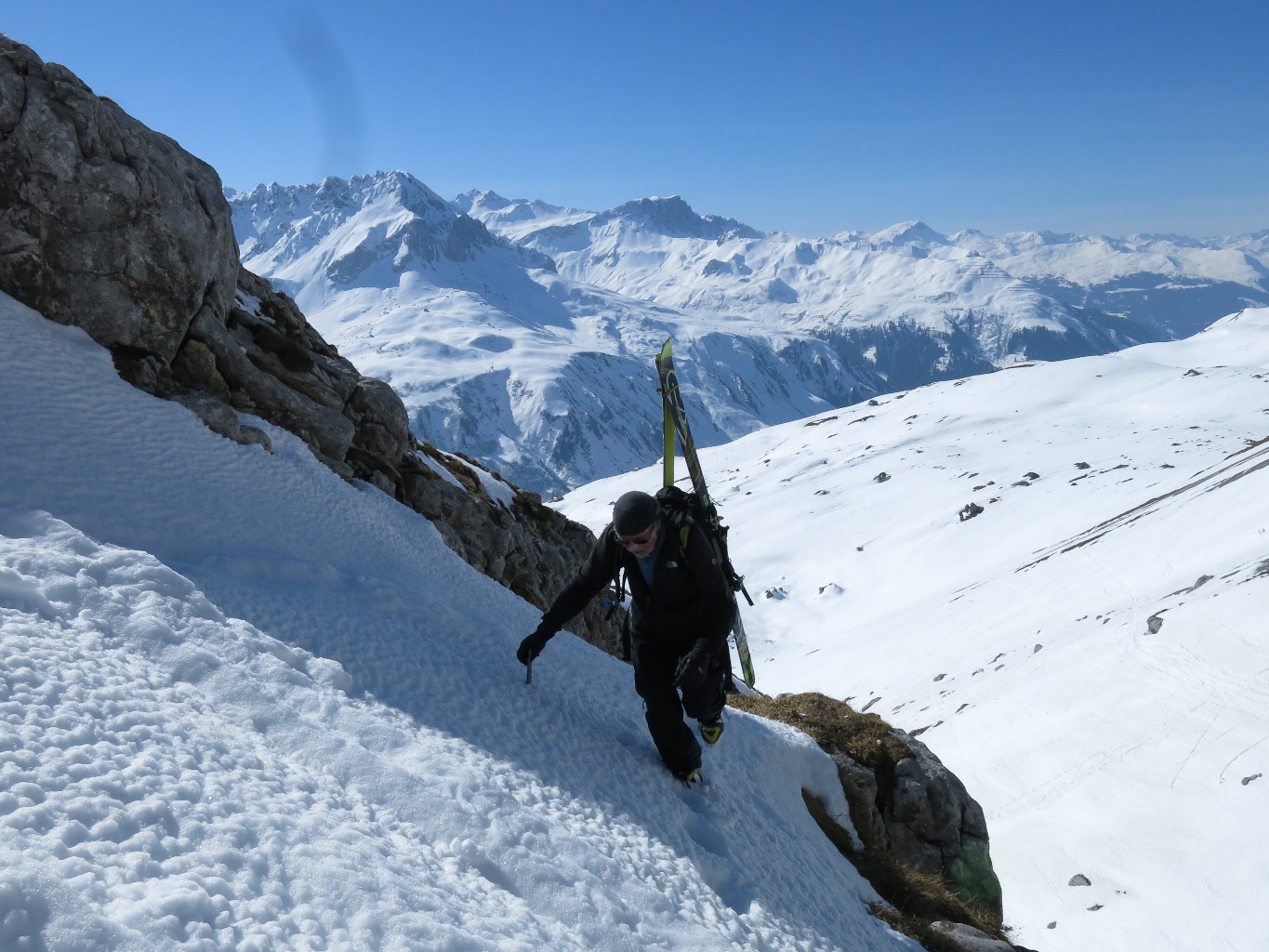 A la sortie de la barre rocheuse