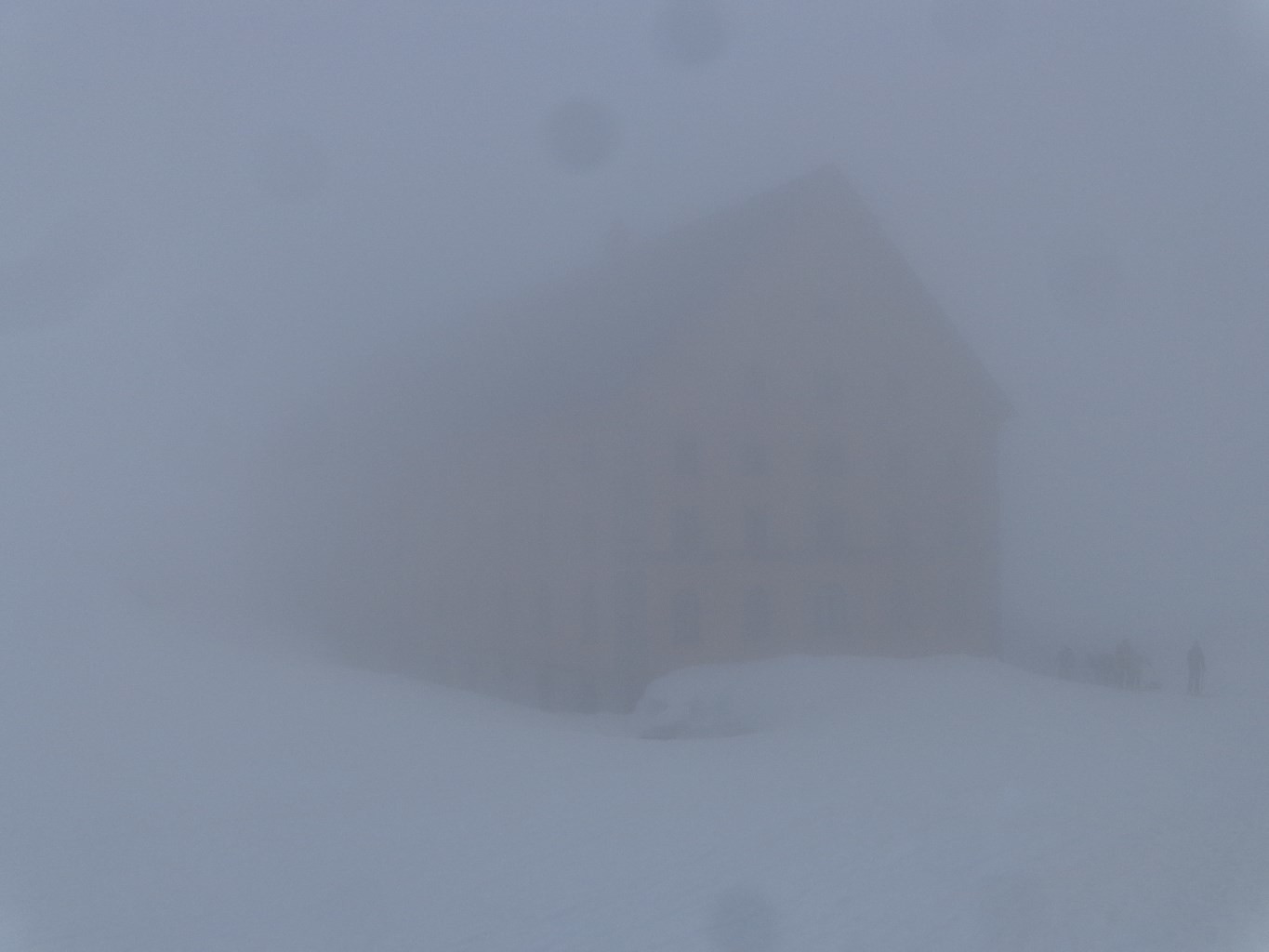 Brouillard dès le départ