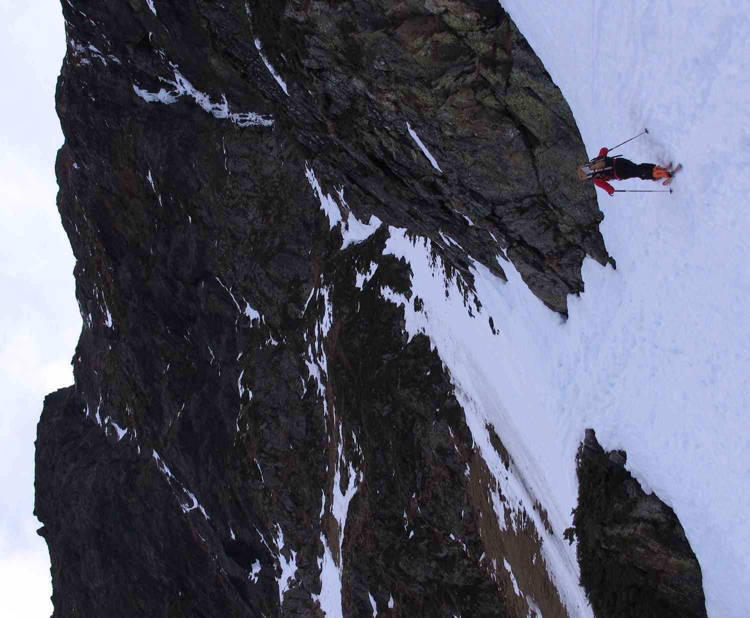 Micro couloir en fin de descente