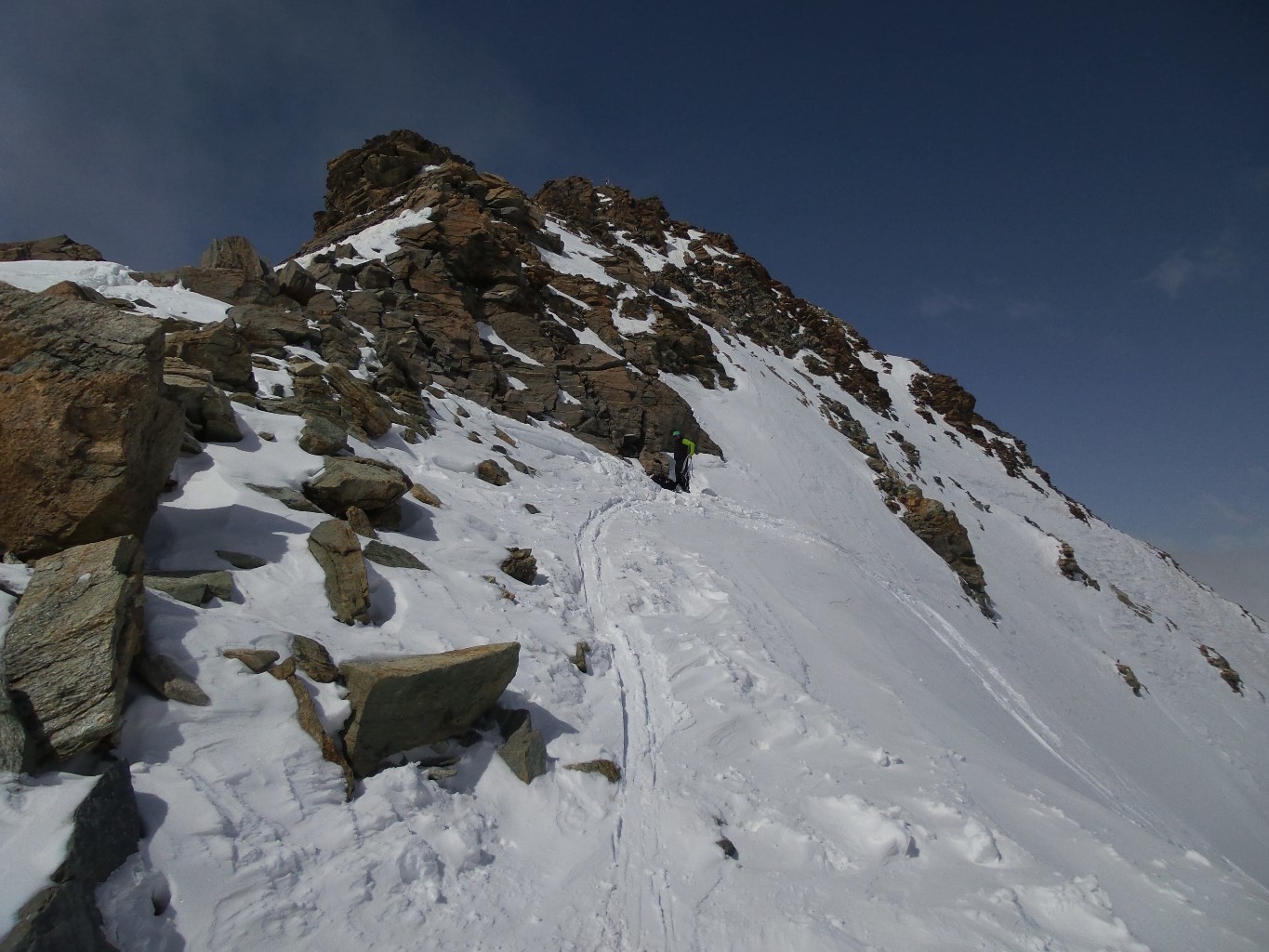 Dernière partie de l'arête à pied
