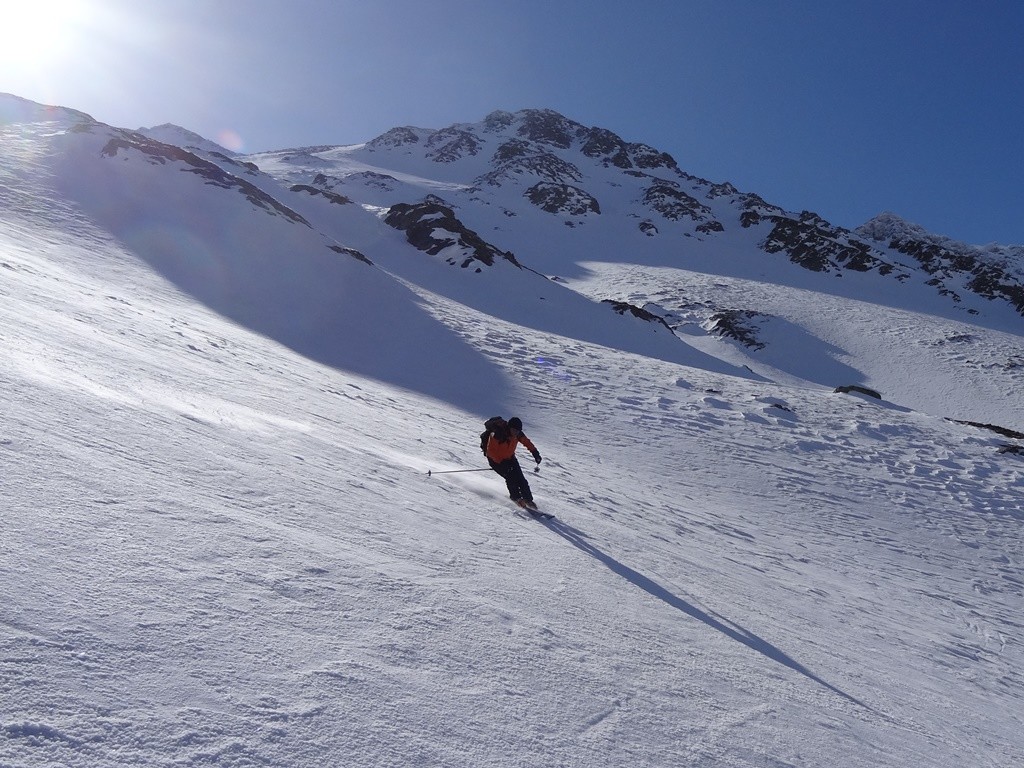 Neige dure portante et lisse