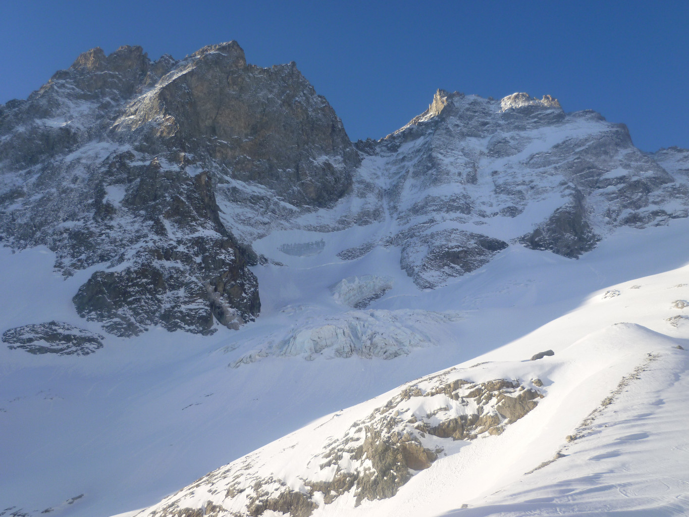 Couloir N du Diable et face N du Pic Maître