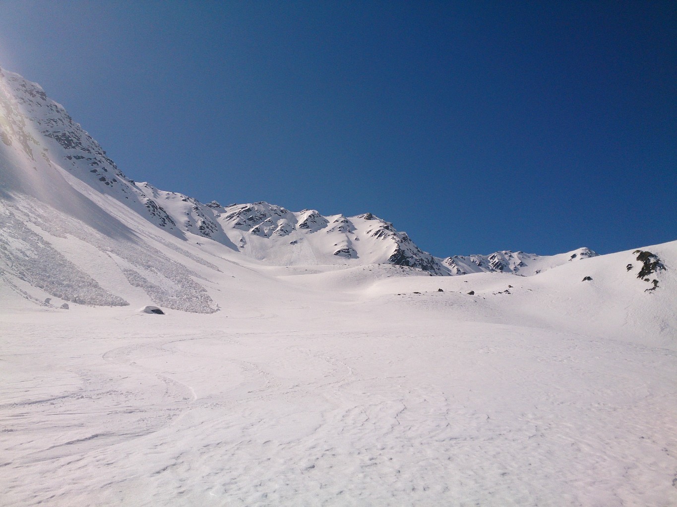 Pt.2873 et ses couloirs N en vue